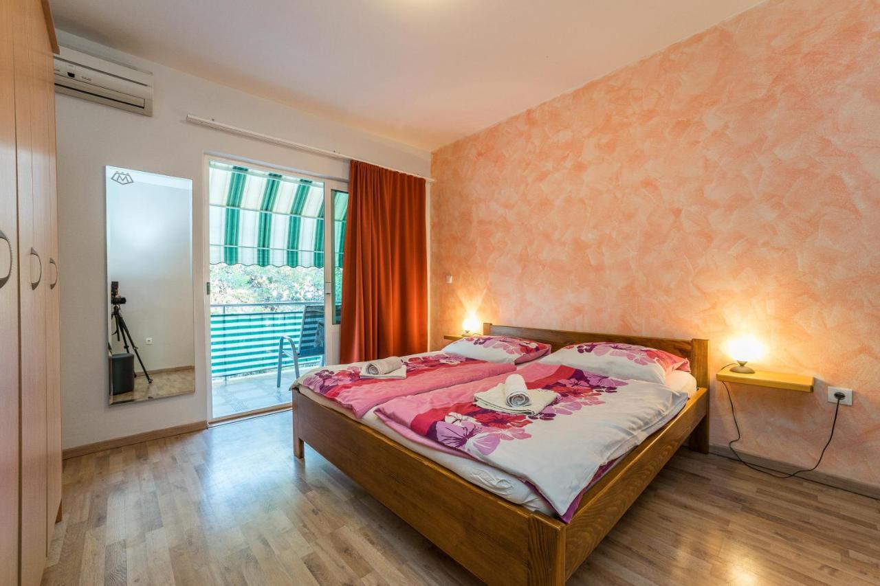 Guest House Malenica Sukošan Extérieur photo