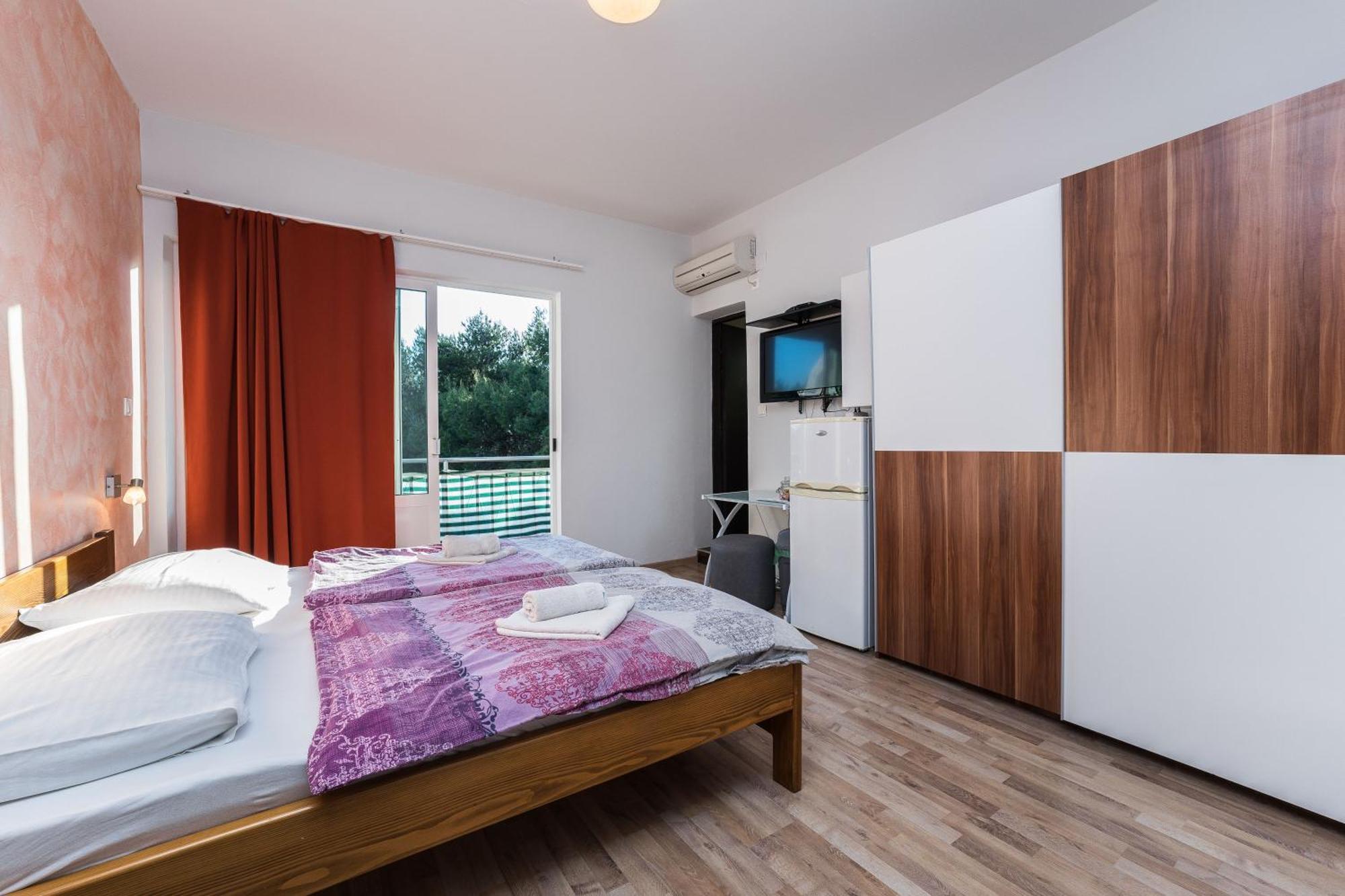 Guest House Malenica Sukošan Extérieur photo